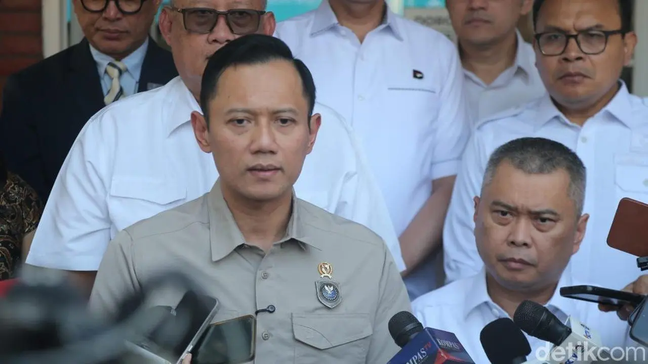 AHY Pastikan Penyeberangan Merak-Bakauheni Aman, Tak Ada Ancaman Tsunami