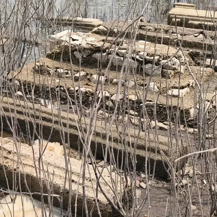 Air Waduk Gajah Mungkur Surut, Puluhan Makam Kuno di Wonogiri Tampak