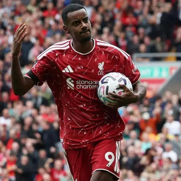 Alexander Isak Berburu Gol Perdana Liga Champions Bersama Liverpool