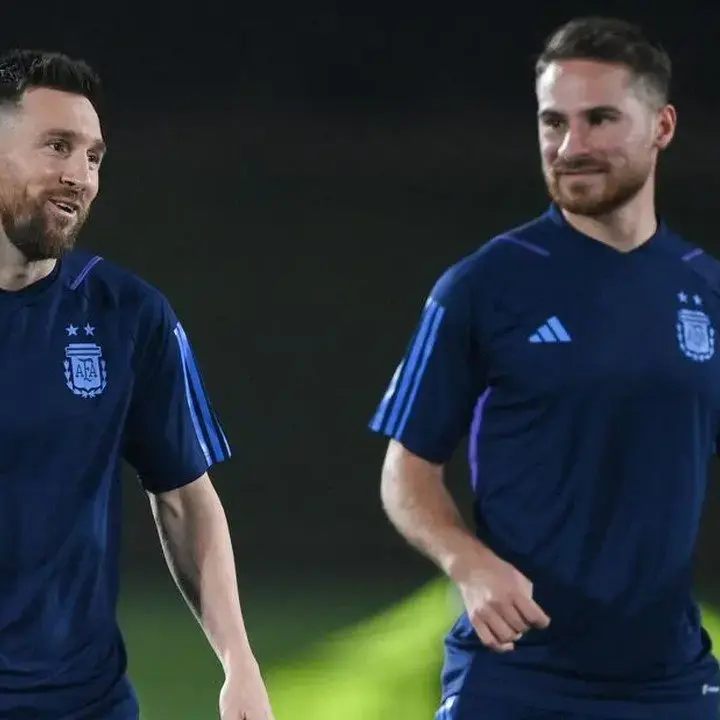 Alexis Mac Allister Yakin Lionel Messi Tak Akan Terlalu Pikirkan Ballon d’Or