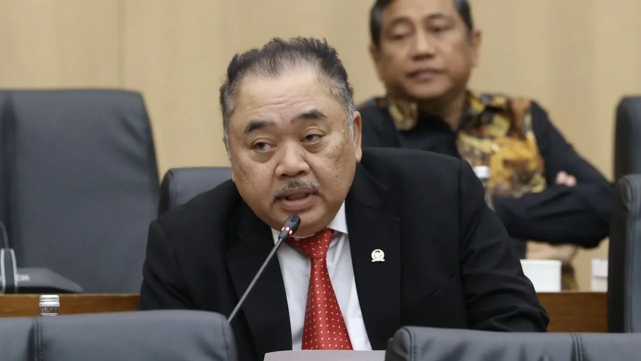 Anak Krakatau Erupsi, DPR Desak Pemerintah Perkuat Mitigasi Bencana