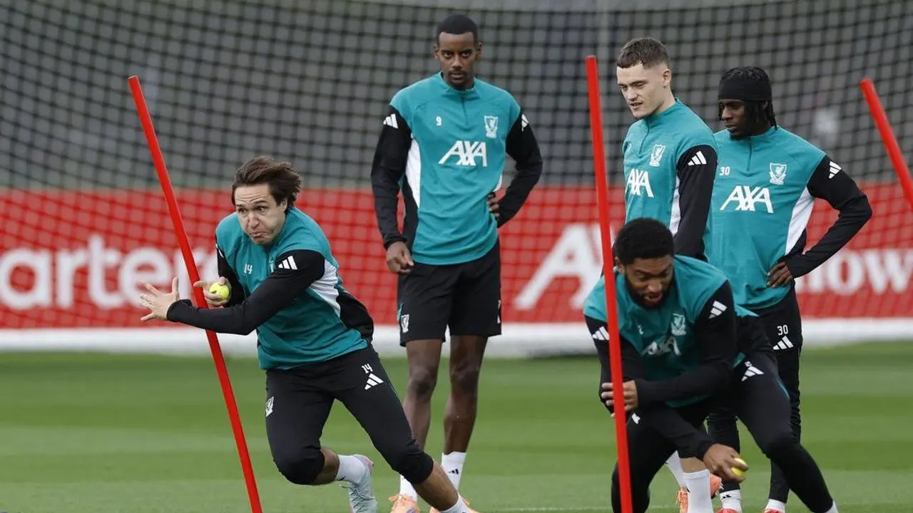 Andy Robertson Ungkap Kesulitan Pemain Baru Liverpool Akibat Tragedi