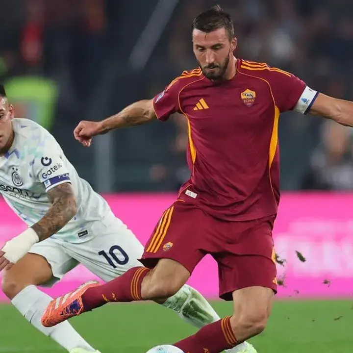 AS Roma dan Inter Milan Pertahankan Rekor Sempurna di Puncak Klasemen Liga Italia