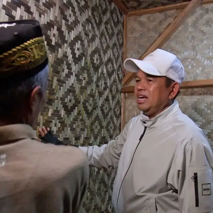 ASN Jabar Sempurnakan 18 Rumah Warga Garut Lewat Program Gotong Royong Poe Ibu