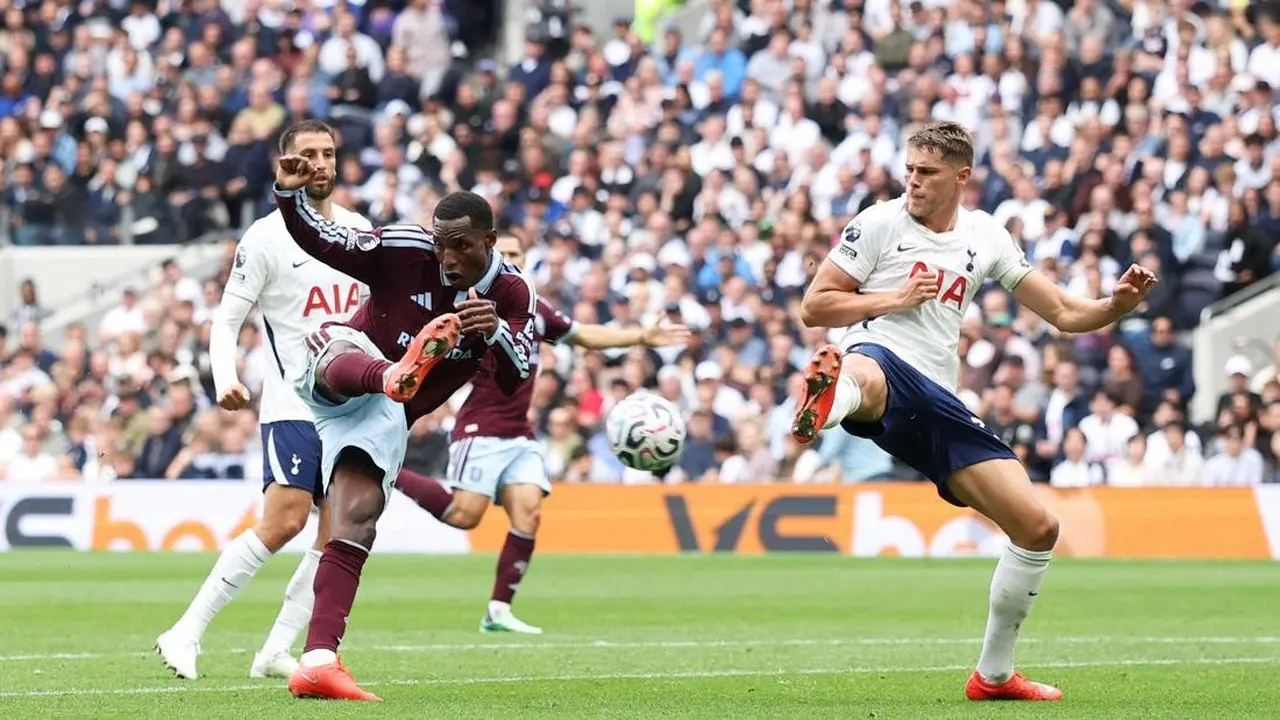 Aston Villa Raih Kemenangan Perdana, Tottenham Hotspur Terpuruk di Zona Degradasi