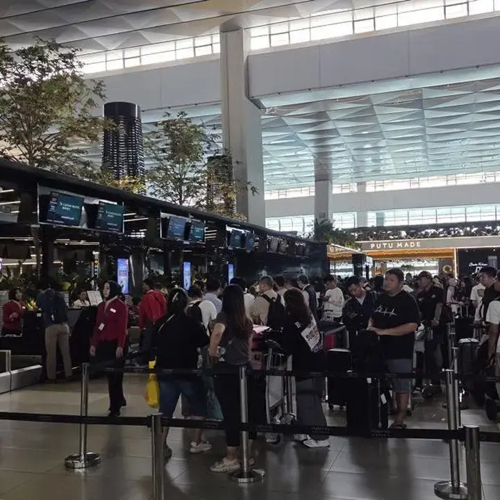 Bandara Soekarno-Hatta Buka Kembali, Terminal 3 Dipadati Calon Penumpang