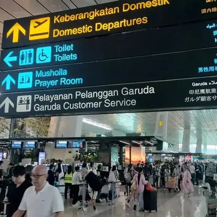 Bandara Soekarno-Hatta dan Sekitarnya Buka Bertahap Pasca Abu Vulkanik