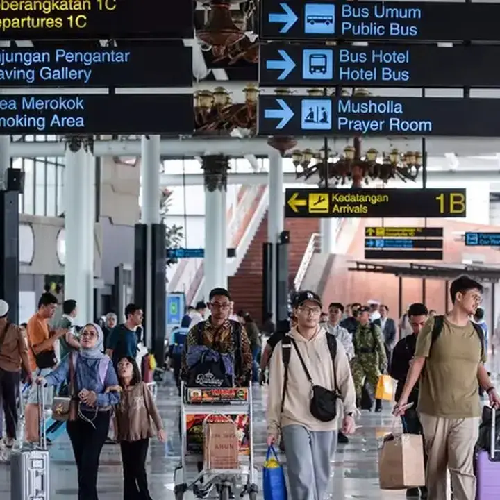 Bandara Soekarno-Hatta Kembali Beroperasi, Targetkan 896 Penerbangan Sehari