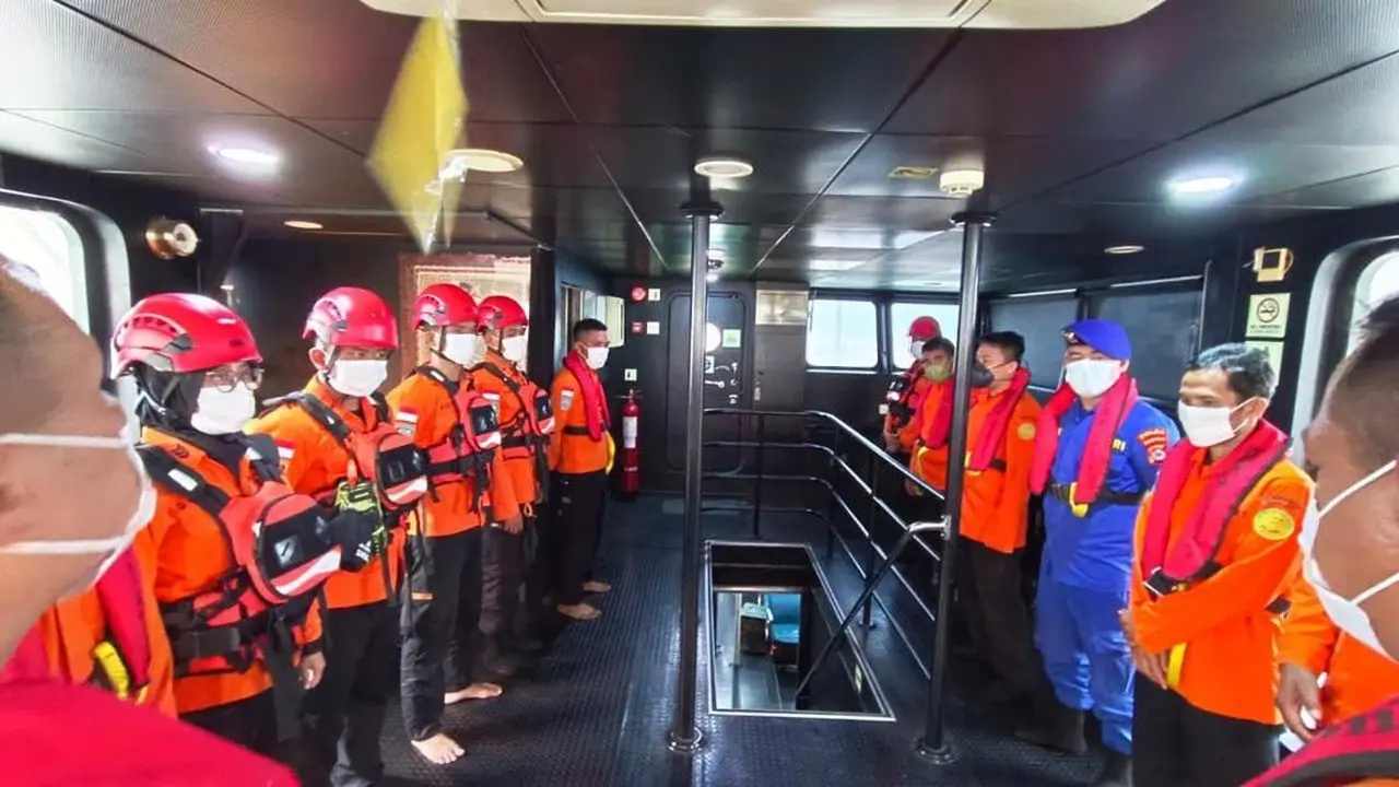 Basarnas Kerahkan Kapal Cari Jurnalis Hilang Dekat Anak Krakatau