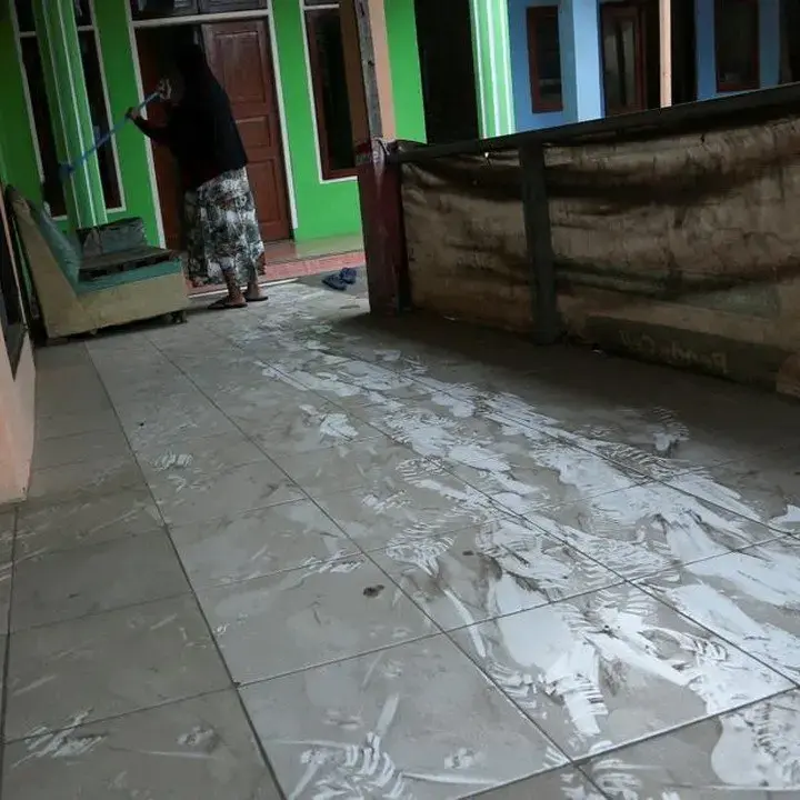 BMKG Ungkap Potensi Sebaran Abu Vulkanik Anak Krakatau ke Jawa Tengah dan Timur