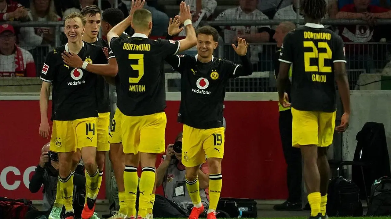 Borussia Dortmund Pertahankan Rekor Sempurna di Bundesliga Usai Kalahkan Stuttgart 1-0