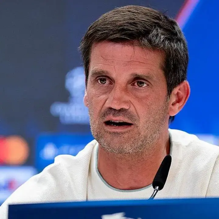 Chivu Bantah Tiru Gaya Melatih Mourinho, Akui Peran Penting Sang Mentor