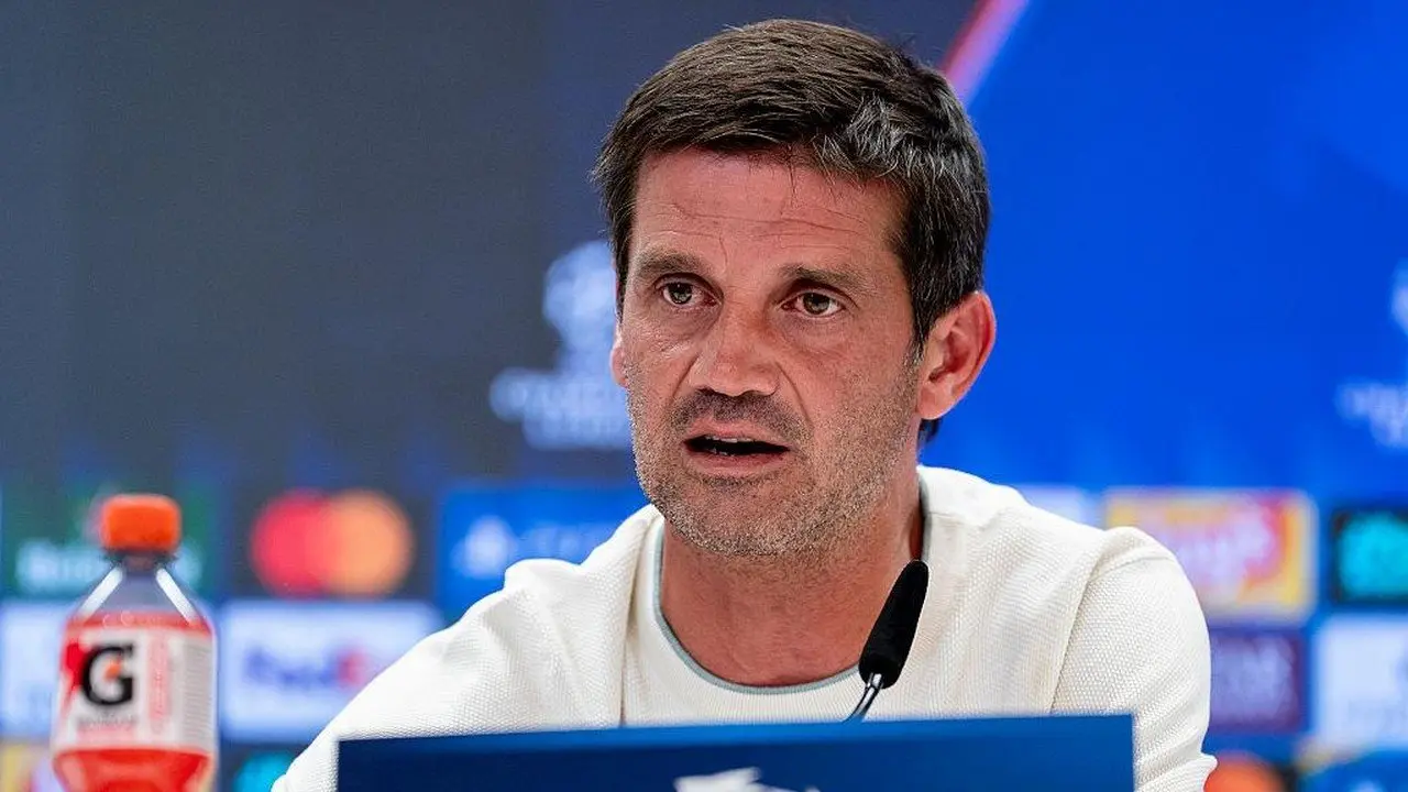 Chivu Bantah Tiru Gaya Melatih Mourinho, Akui Peran Penting Sang Mentor