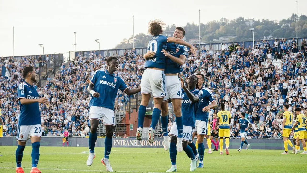Como Raih Kemenangan 2-1 atas Parma, Merangsek ke Posisi Kedua Klasemen