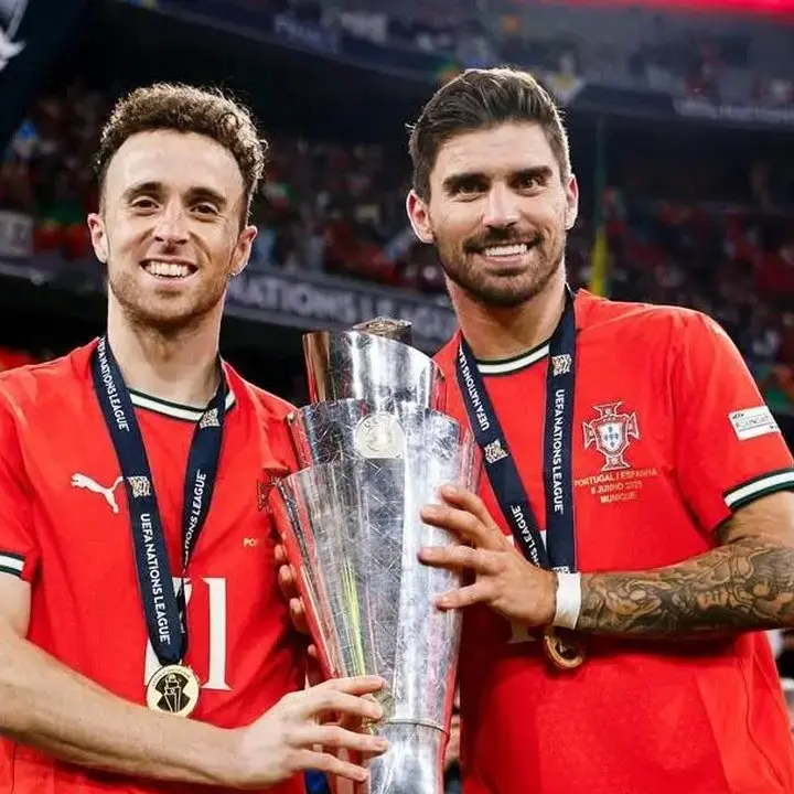Cristiano Ronaldo Kutuk Fan Al Taawoun yang Hina Rekan Setimnya dengan Chant Duka