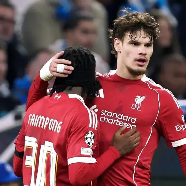 Danny Murphy Nilai Bek Sayap Baru Liverpool Belum Maksimal
