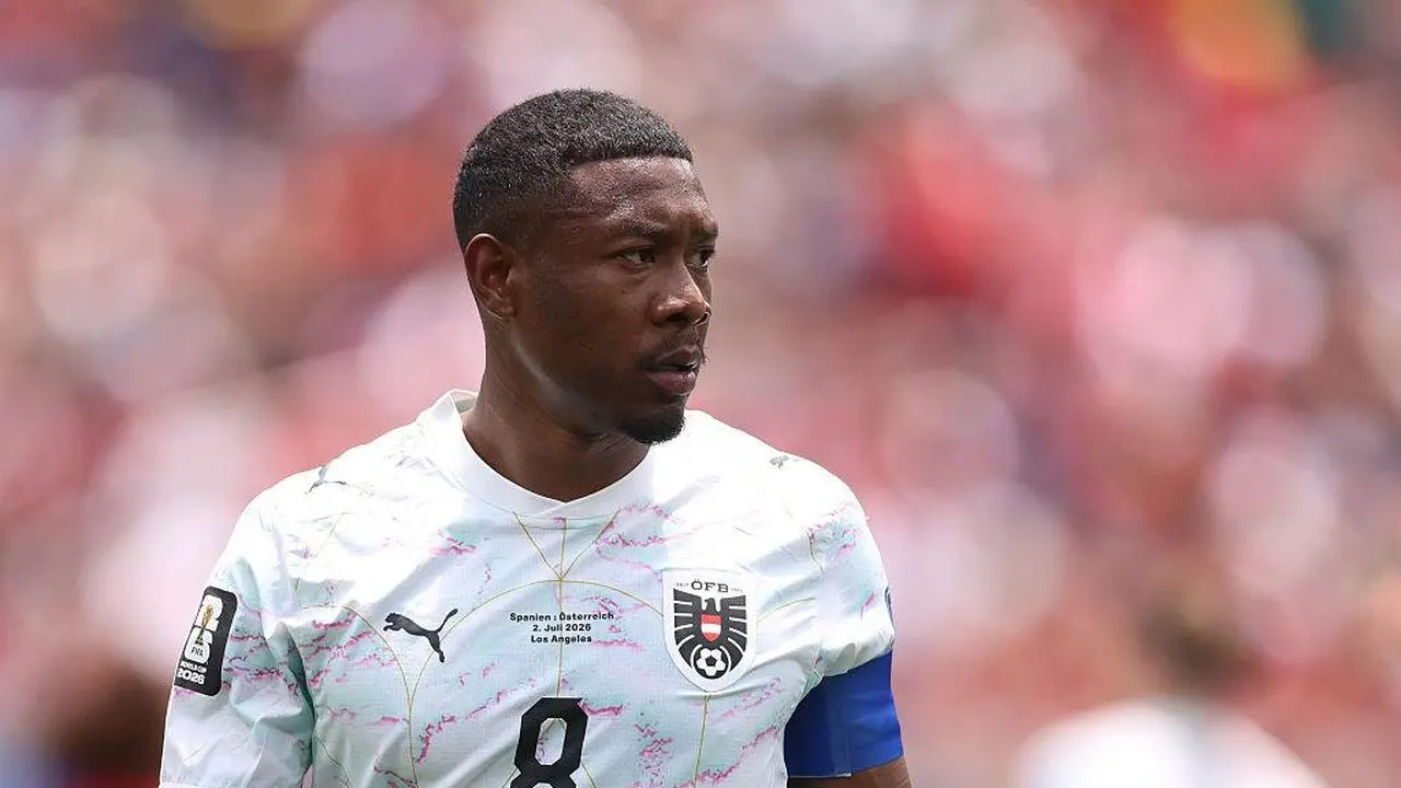 David Alaba Resmi Berseragam Udinese, Bidik Trofi Lagi