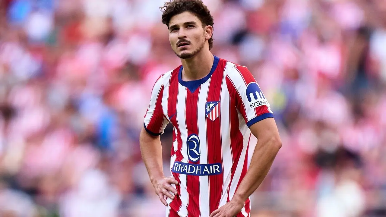 Deco Tegaskan Barcelona Fokus ke Depan, Tak Lagi Bidik Julian Alvarez