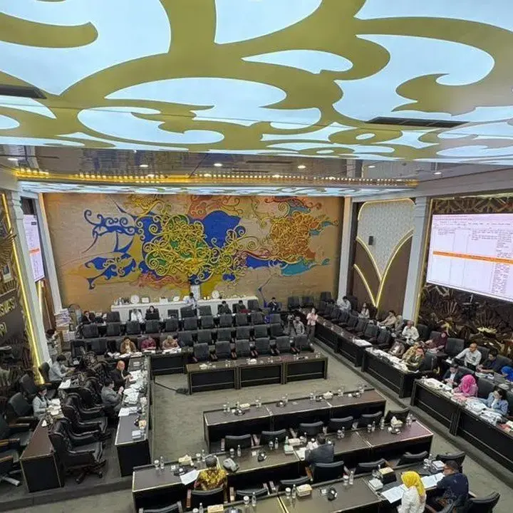 DPR Finalisasi RUU Adminduk: Sanksi Tegas untuk Kebocoran Data Pribadi