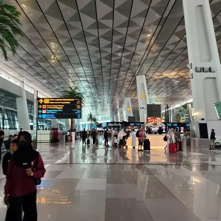 Erupsi Anak Krakatau, Bandara Soetta Tutup Sementara hingga Pukul 18.00 WIB