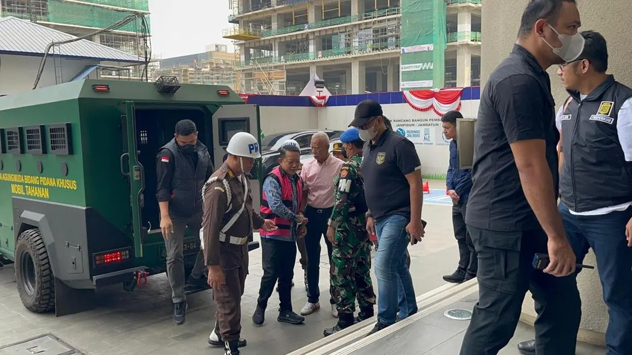Febrie Adriansyah Diperiksa Kejagung Terkait Kasus Dugaan Korupsi dan TPPU