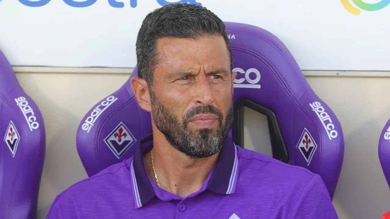 Fiorentina Pecat Fabio Grosso Setelah Tiga Laga Serie A