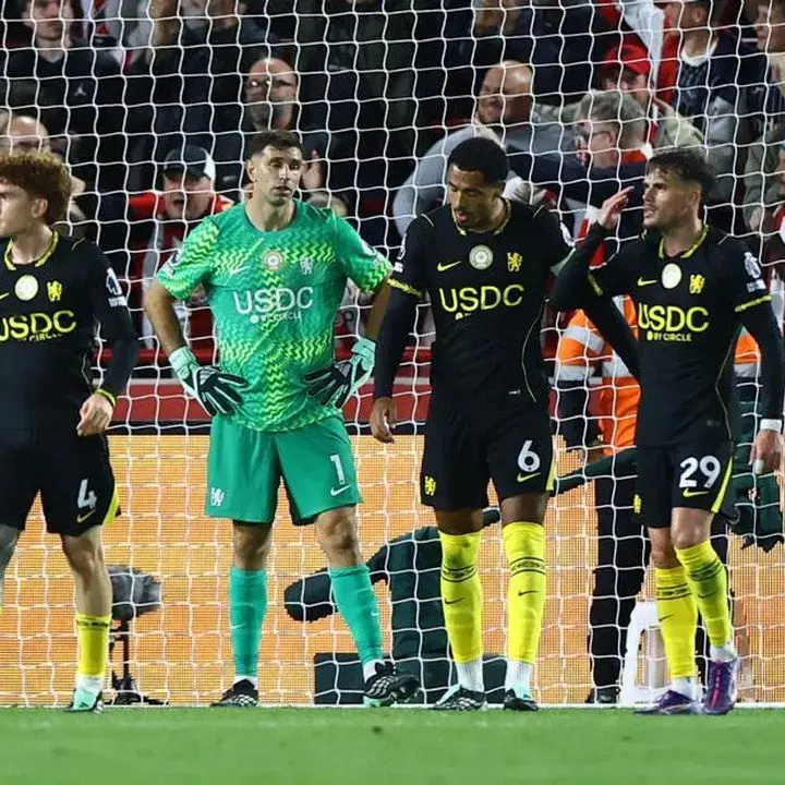 Gary Lineker: Lini Belakang Chelsea Kunci untuk Bersaing di Papan Atas