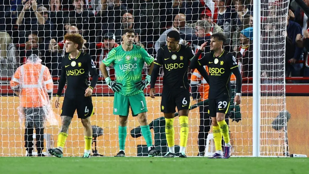 Gary Lineker: Lini Belakang Chelsea Kunci untuk Bersaing di Papan Atas