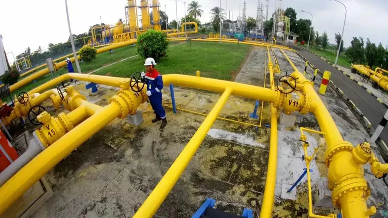 Gas Bumi: Lebih dari Sekadar Komoditas, Penggerak Ekonomi Nasional
