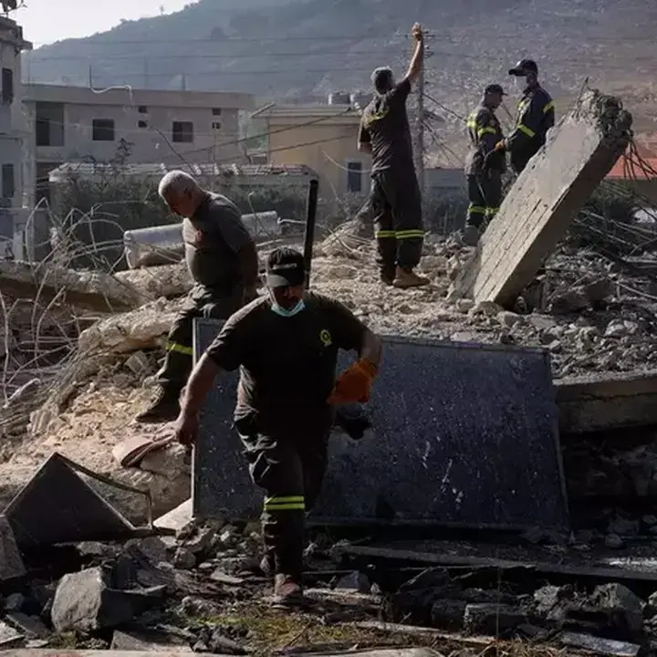 Gaza dan Lebanon Dilanda Serangan Israel, Puluhan Warga Tewas