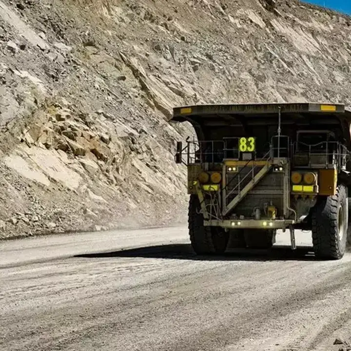 Harga Tembaga Rekor, Saham Amman Mineral (AMMN) Meroket