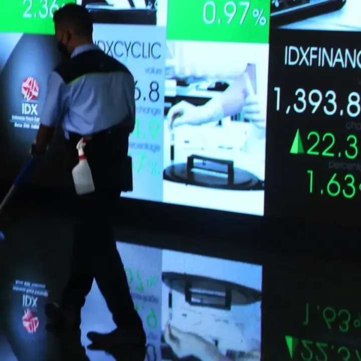 IHSG Naik 1 Persen, Tiga Saham Capai Batas Atas Perdagangan