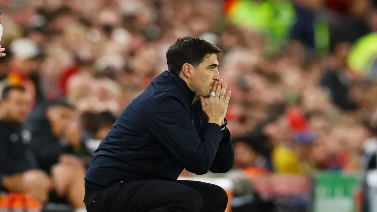 Iraola Akui Kesalahan Taktik Saat Liverpool Ditahan Atletico Madrid