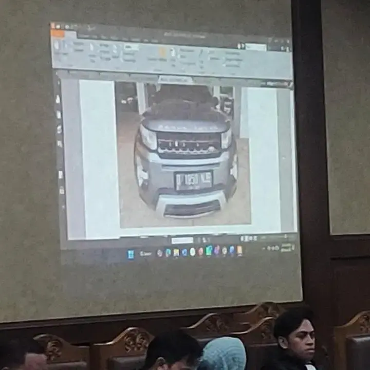 Jaksa KPK Ungkap Sitaan Mewah: Range Rover, LEGO Star Wars dalam Kasus Korupsi Haji