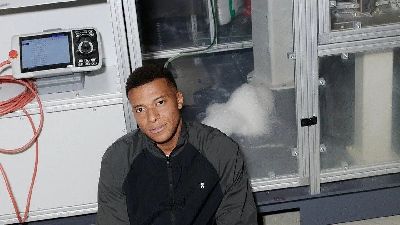 Kylian Mbappe Hentikan Kerjasama dengan Nike, Pilih "On"