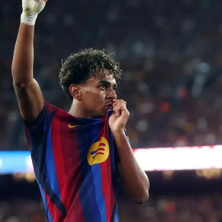Lamine Yamal Bersinar di Barcelona, Flick Puji Kemampuannya