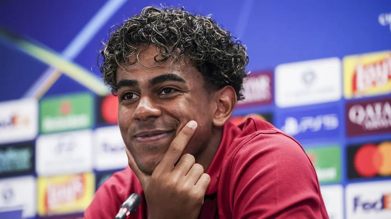 Lamine Yamal Bidik Gelar Liga Champions Perdana Bersama Barcelona