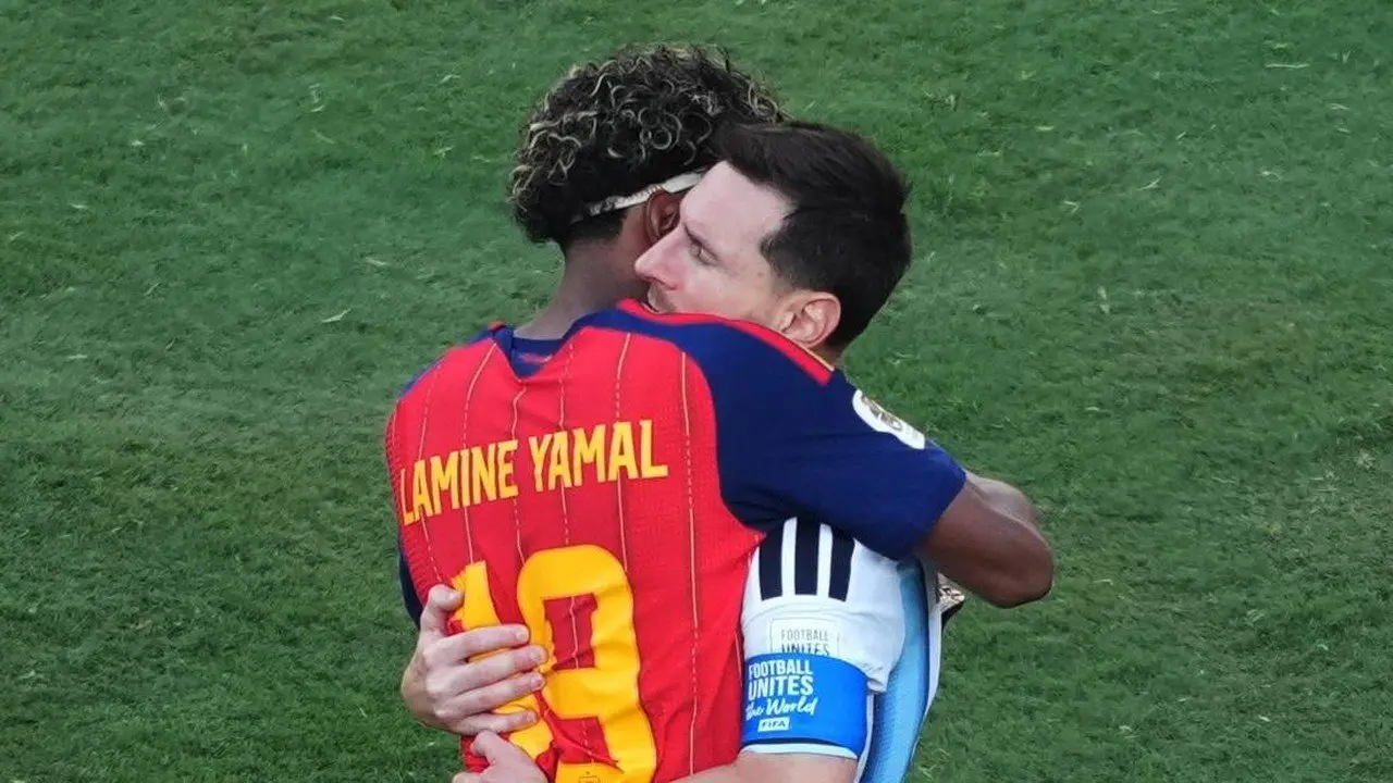 Lamine Yamal Tolak Dibandingkan dengan Pele dan Messi, Ingin Ukir Sejarah Sendiri