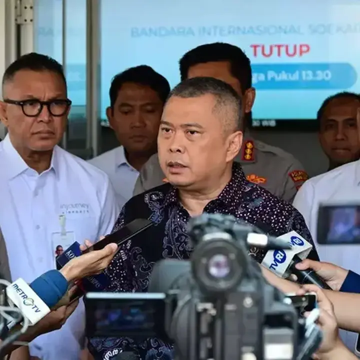 Lima Bandara Kembali Normal Pasca Abu Vulkanik Gunung Anak Krakatau
