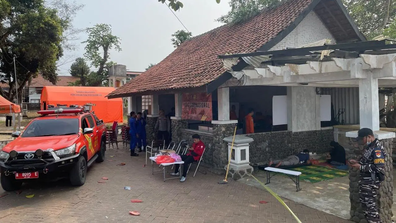 Lima Jurnalis Hilang Kontak Saat Liput Erupsi Anak Krakatau, Pencarian Libatkan Lima Kapal