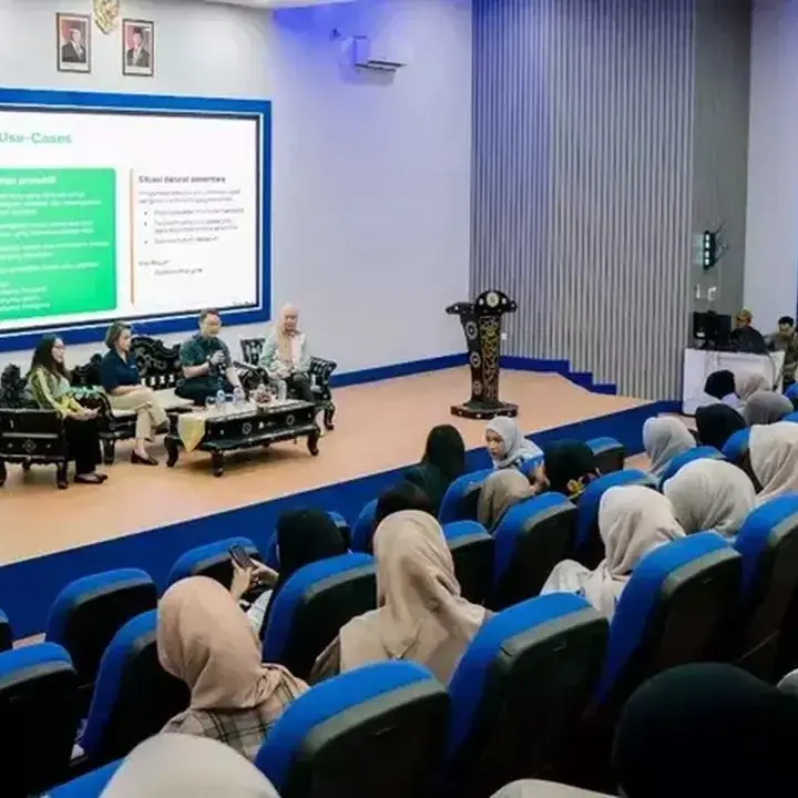 Literasi Keuangan Digital Perlu Ditingkatkan Seiring Akses Layanan