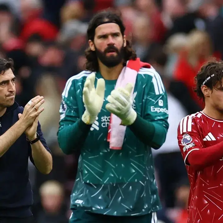 Liverpool Belum Kalah, Tapi Alisson Tak Puas dengan Hasil Imbang