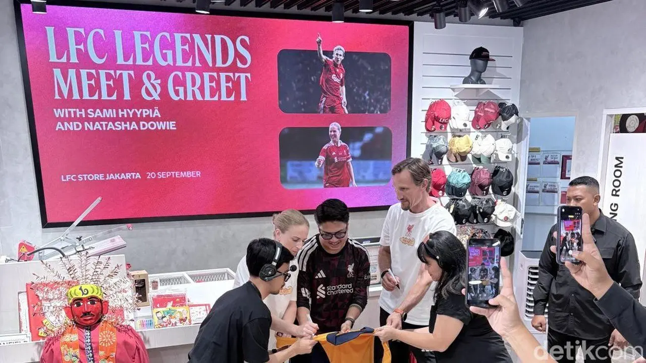 Liverpool Hadir Lebih Dekat dengan Penggemar di Indonesia Lewat Koleksi Khusus