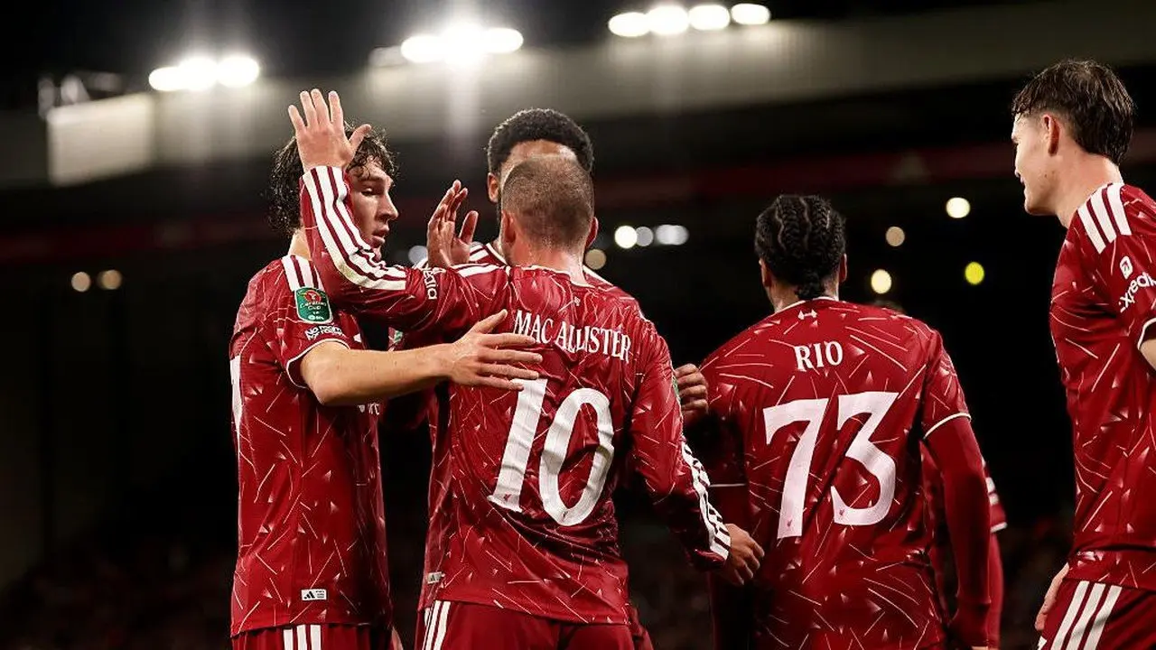 Liverpool Perkasa, Tottenham Tersingkir dari Carabao Cup