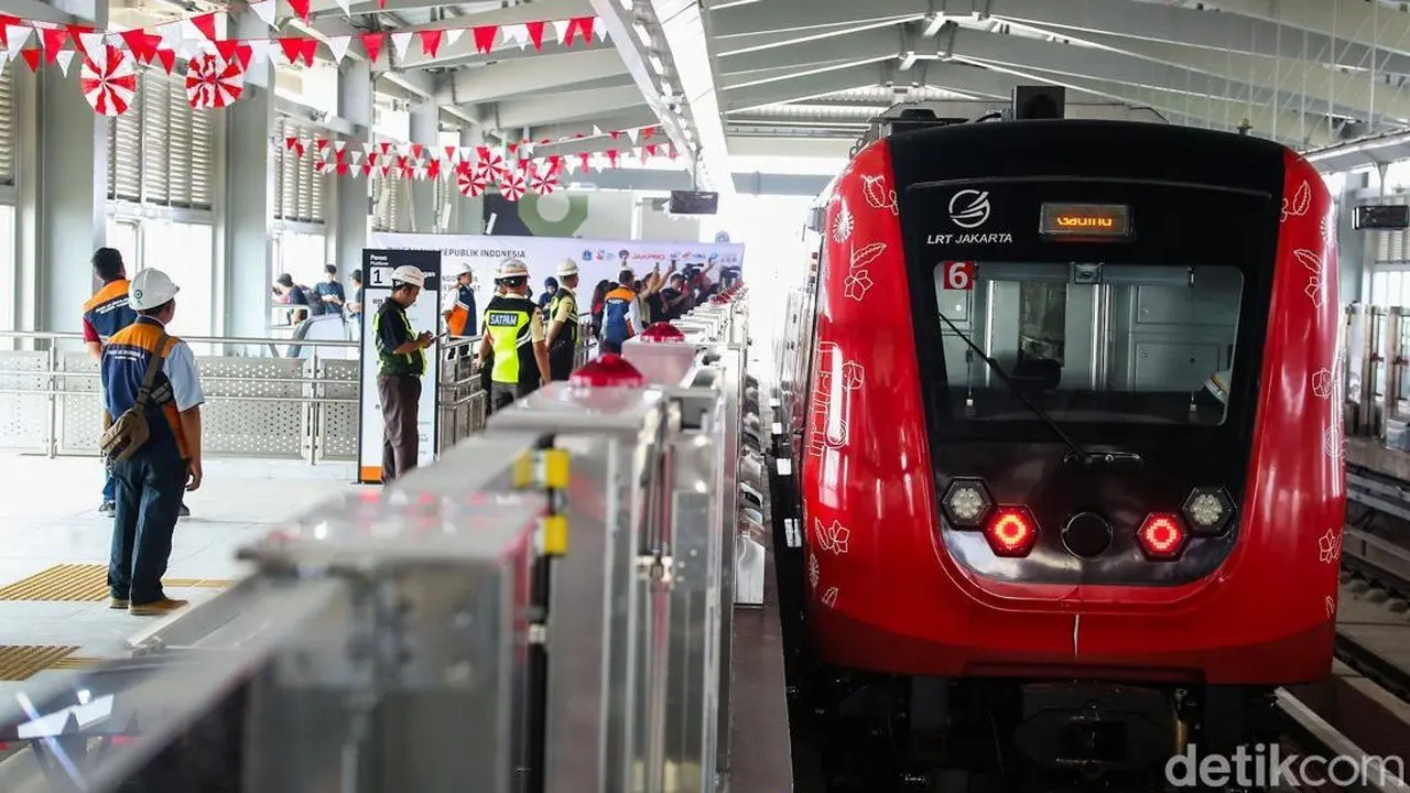 LRT Kelapa Gading-Manggarai Siap Beroperasi September, Targetkan Integrasi TransJakarta