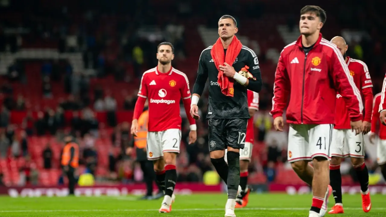 Manchester United Tak Panik Meski Tersingkir Cepat dari Carabao Cup