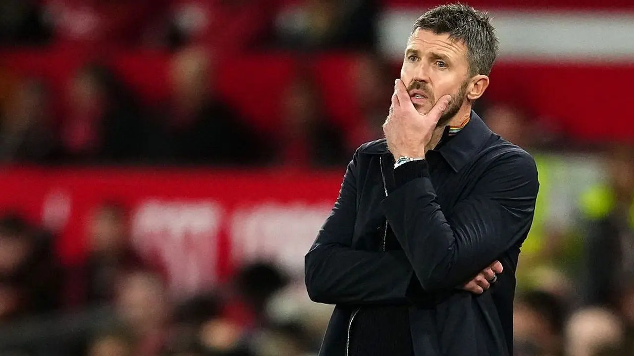 Manchester United Tersingkir dari Carabao Cup, Michael Carrick Akui Kesalahan