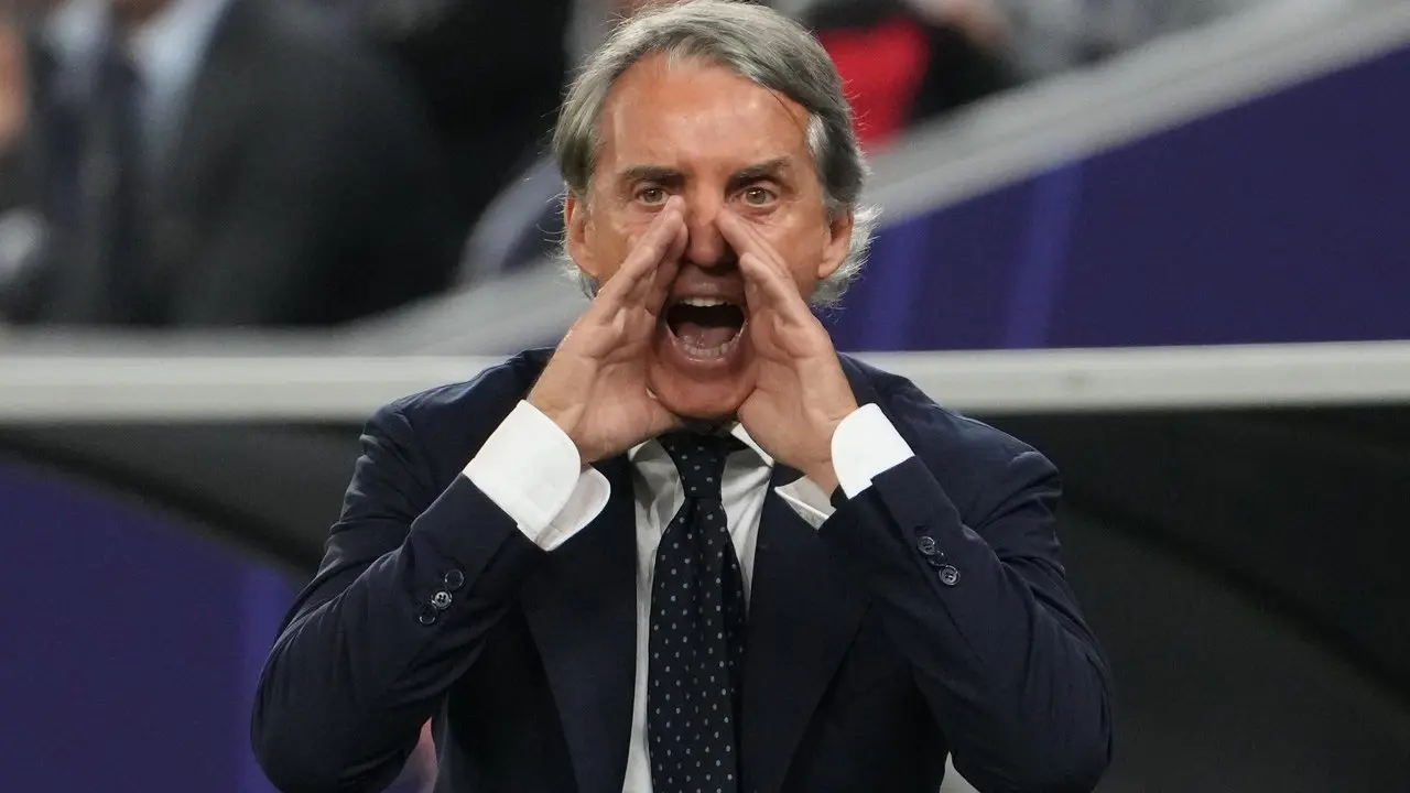 Mancini Ungkap Alasan Panggil Pemain Muda ke Timnas Italia