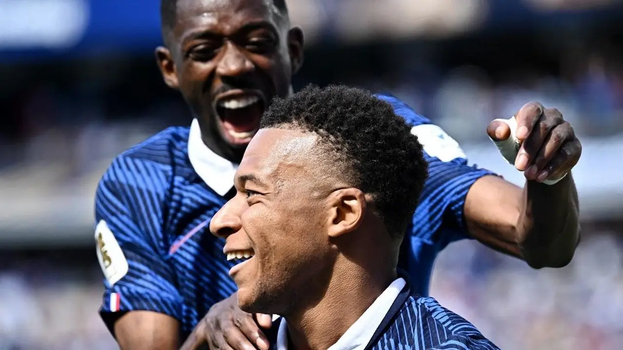Mbappe Pastikan Persaingan Ballon d'Or Tak Pengaruhi Hubungannya dengan Dembele