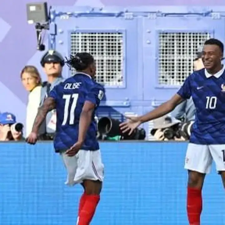 Mbappe Tegaskan Tak Pernah Ajak Olise Gabung Real Madrid
